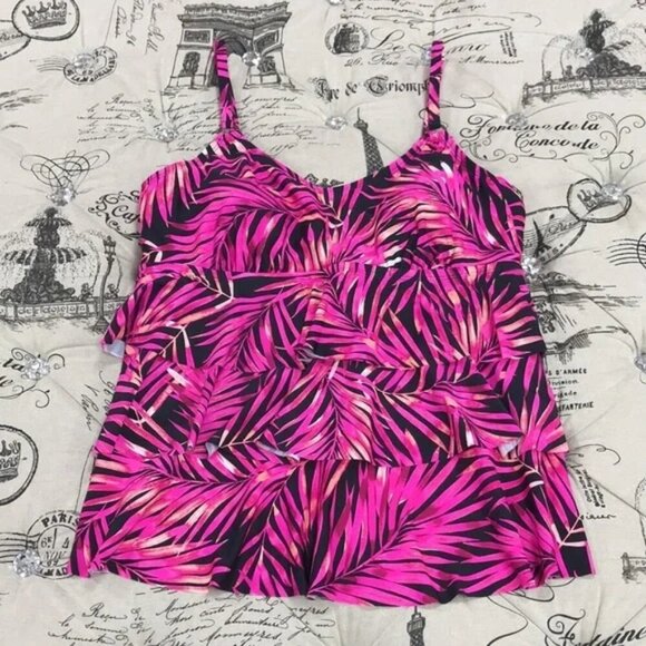 Island Escape Beach Underwire Tankini Swim Top - Picture 7 of 8
